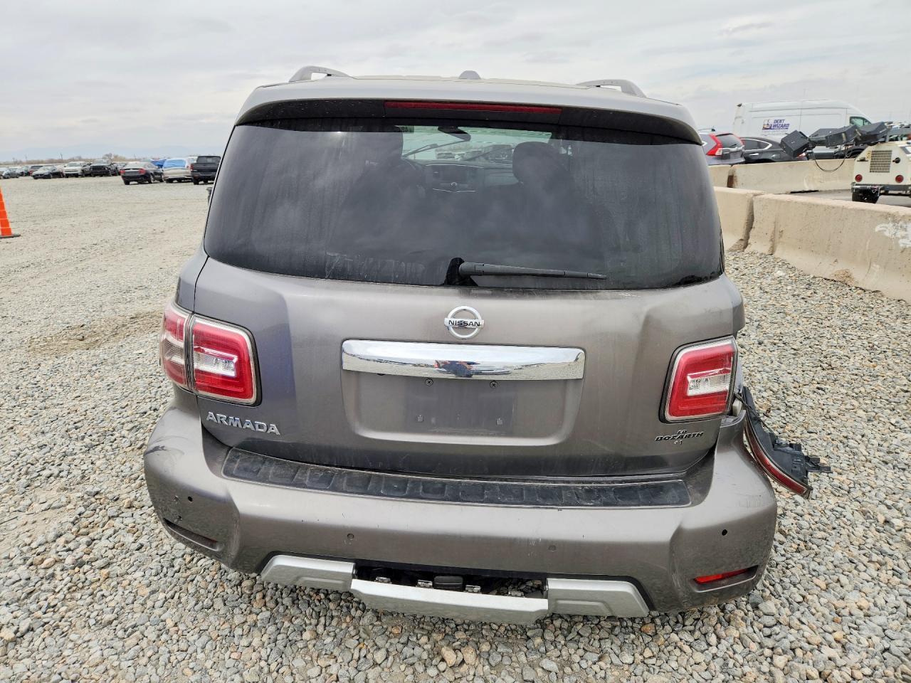 2018 NISSAN Armada