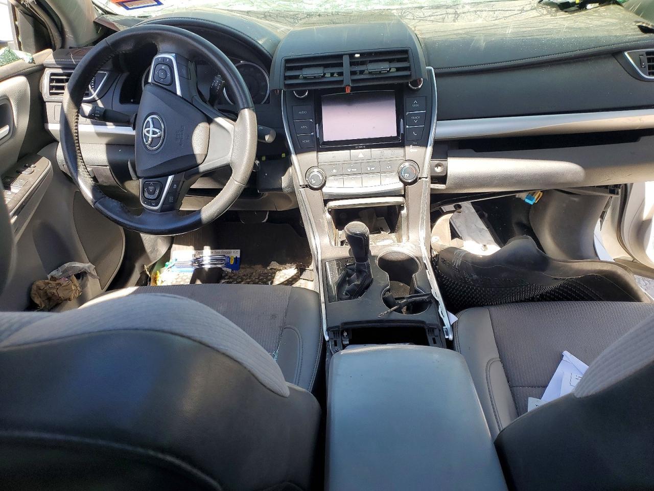 2016 TOYOTA CAMRY