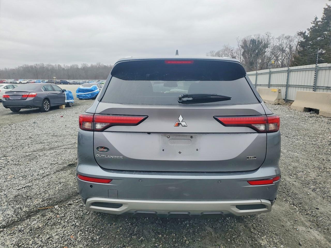 2022 MITSUBISHI outlander