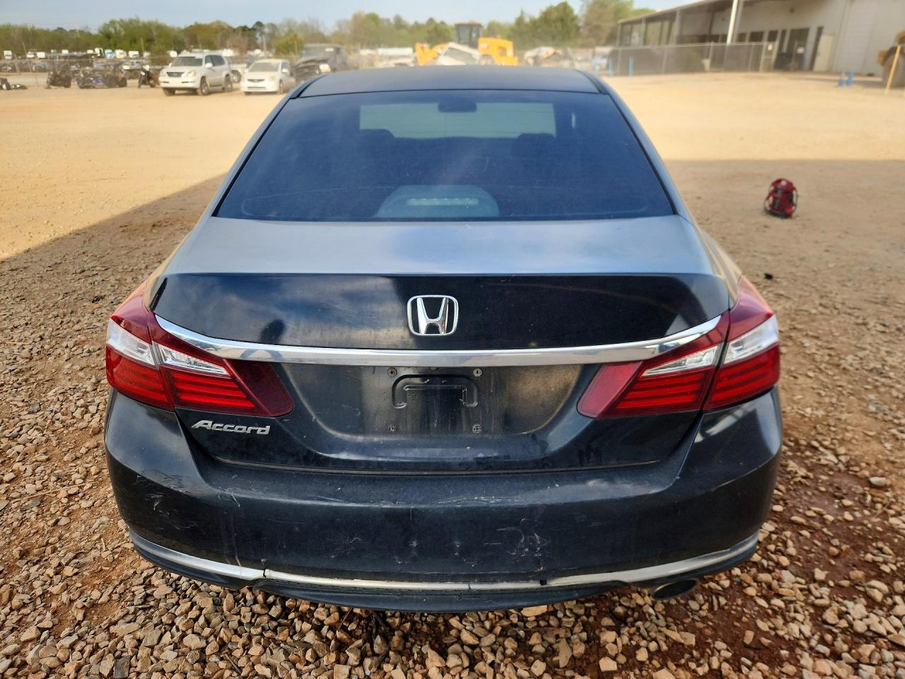 2017 HONDA ACCORD
