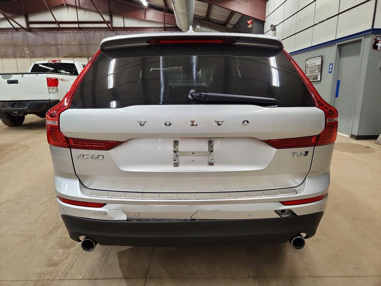 2021 VOLVO XC60