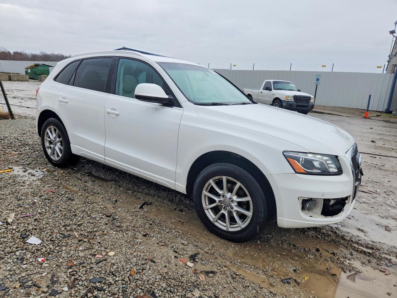 2011 AUDI Q5