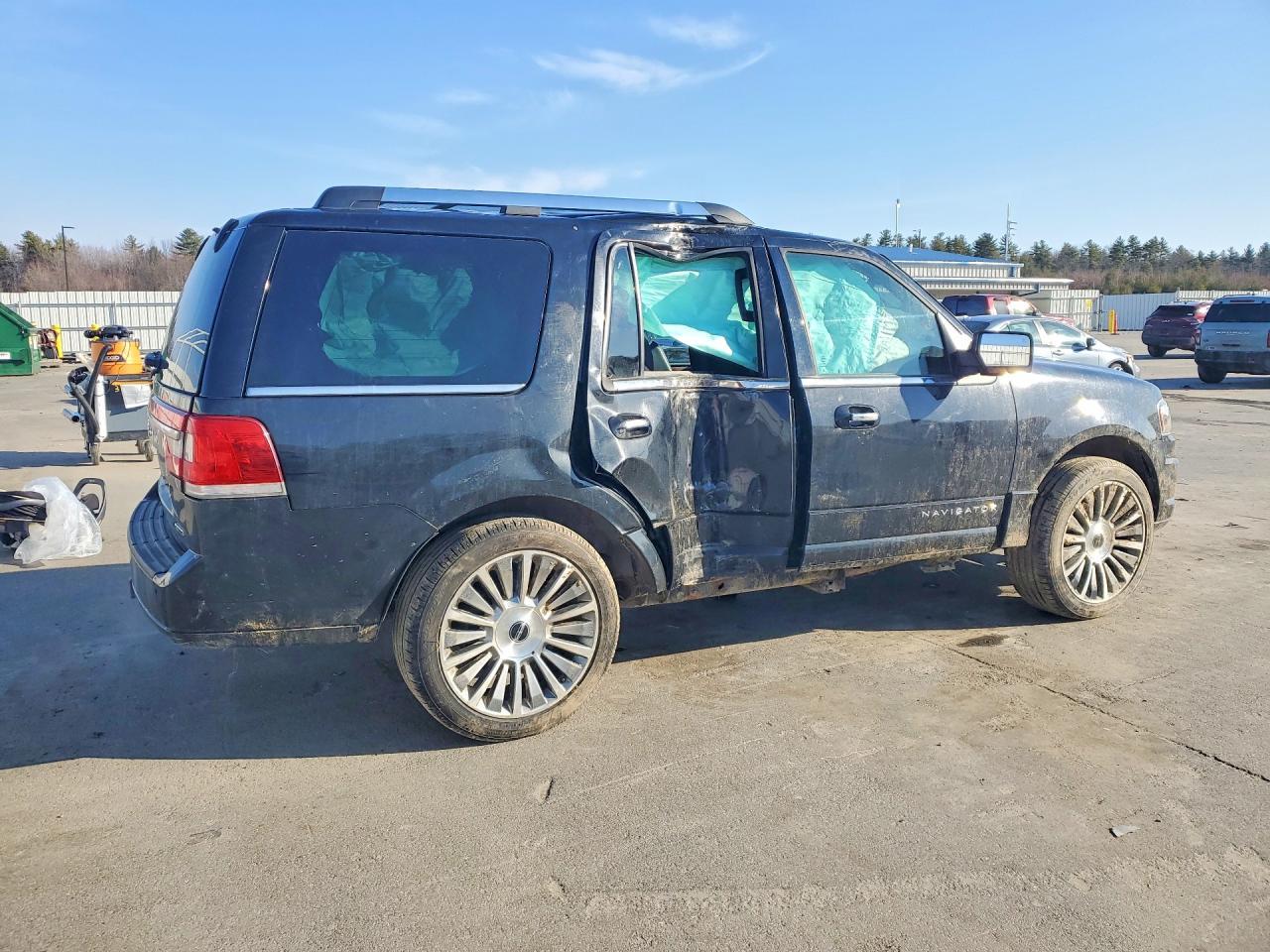 2015 LINCOLN Navigator
