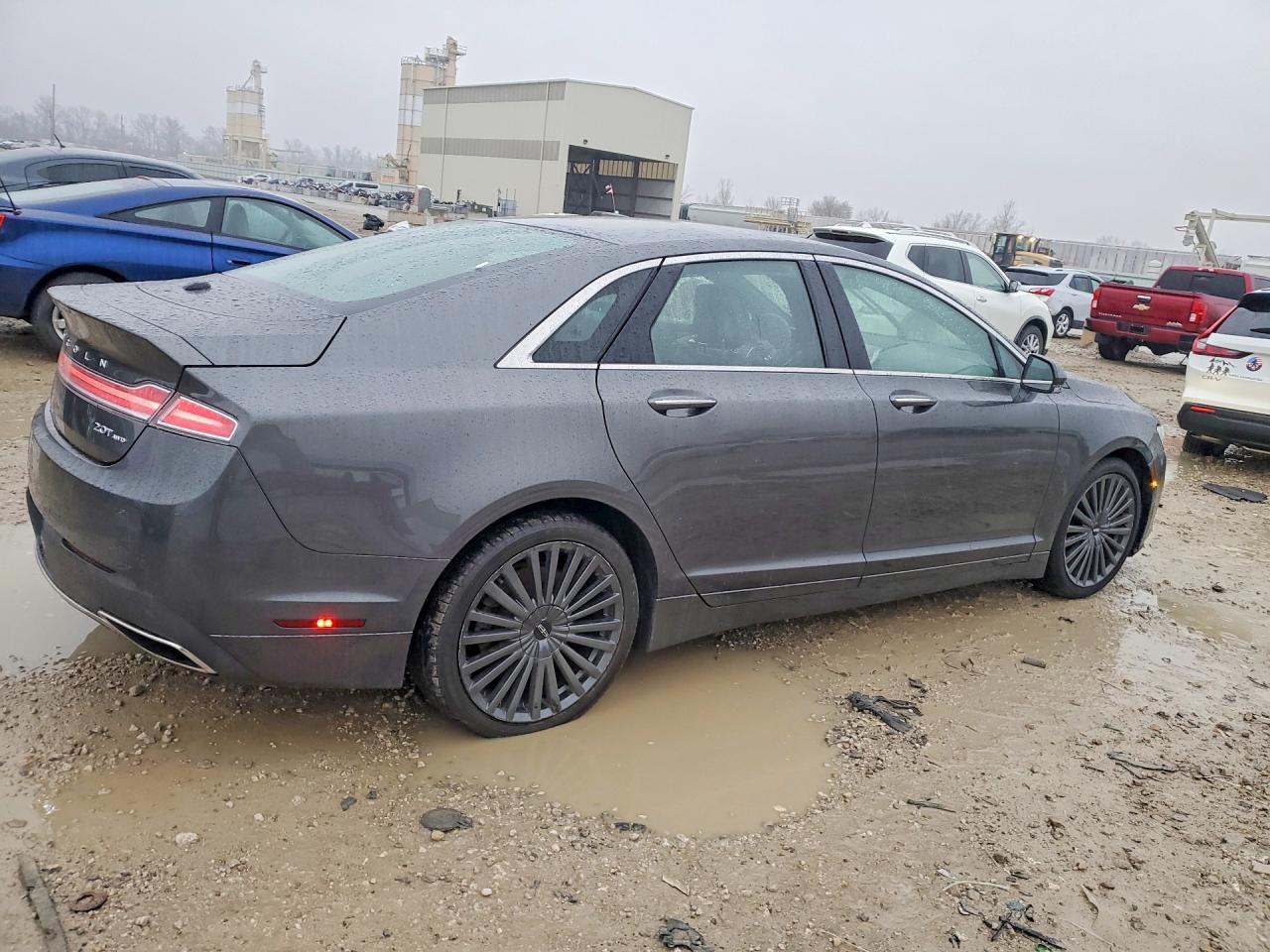2017 LINCOLN MKZ