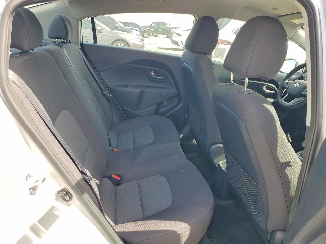 2016 KIA RIO