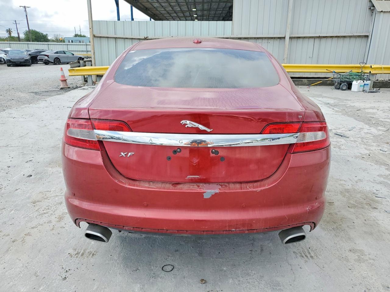 2009 JAGUAR XF