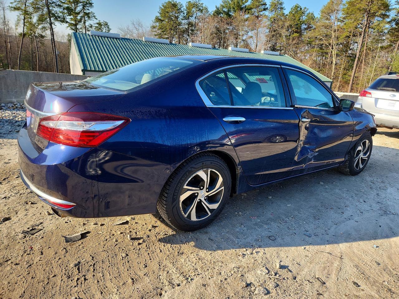 2017 HONDA ACCORD