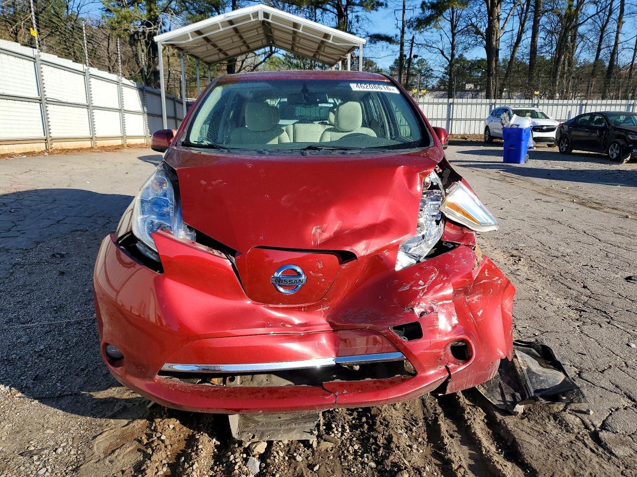 2015 NISSAN LEAF