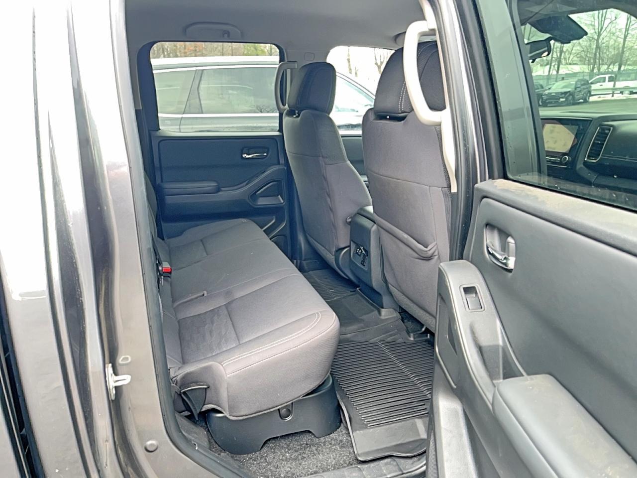 2023 NISSAN Frontier