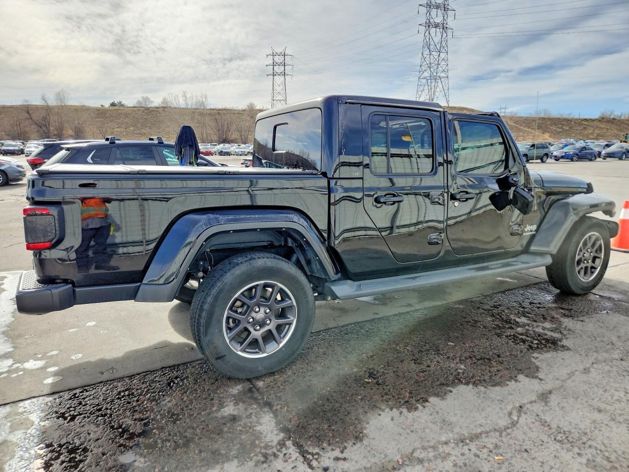 2021 JEEP Gladiator