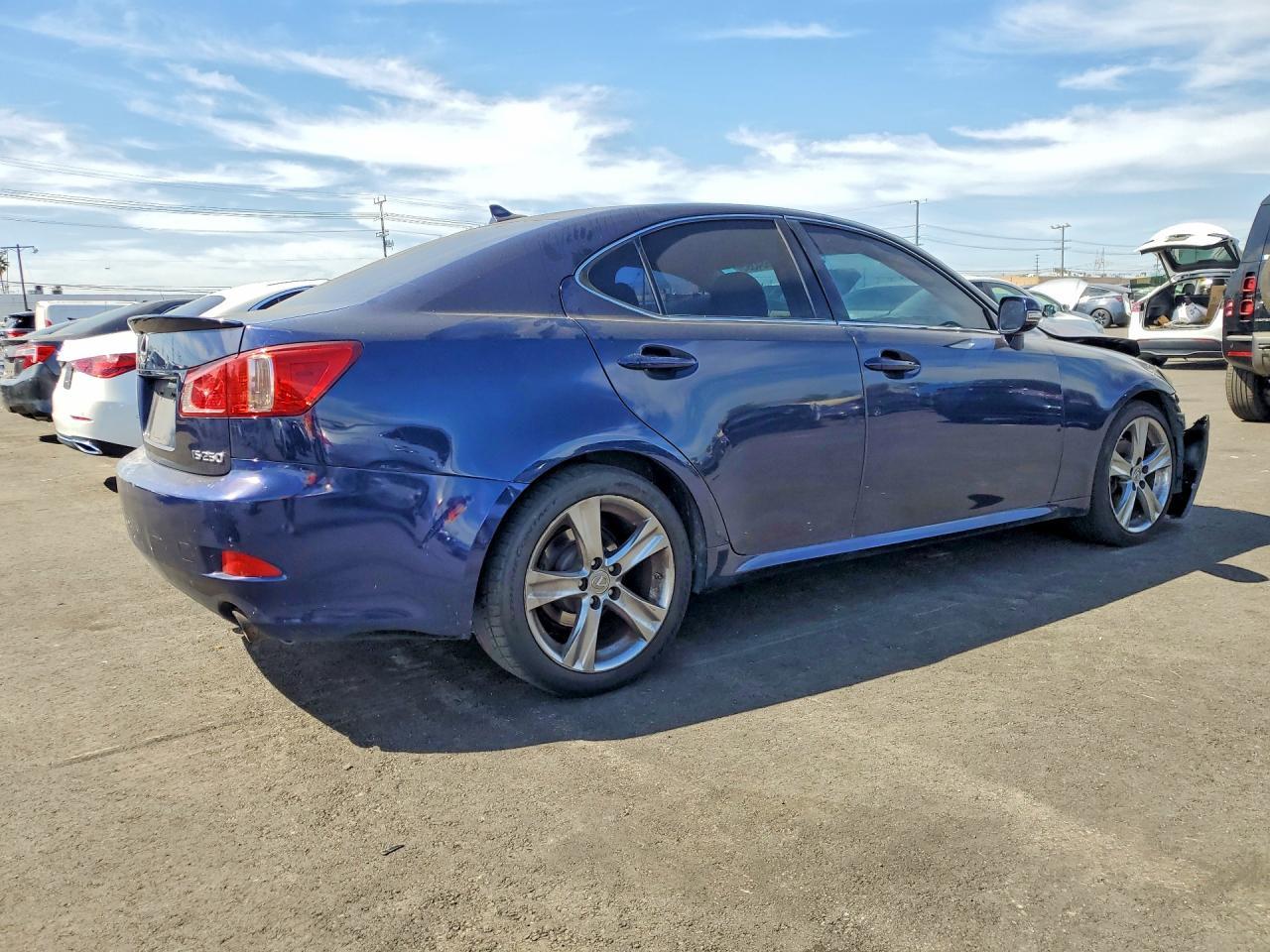 2013 LEXUS IS 250