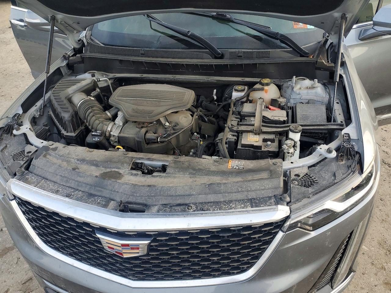 2022 CADILLAC XT6