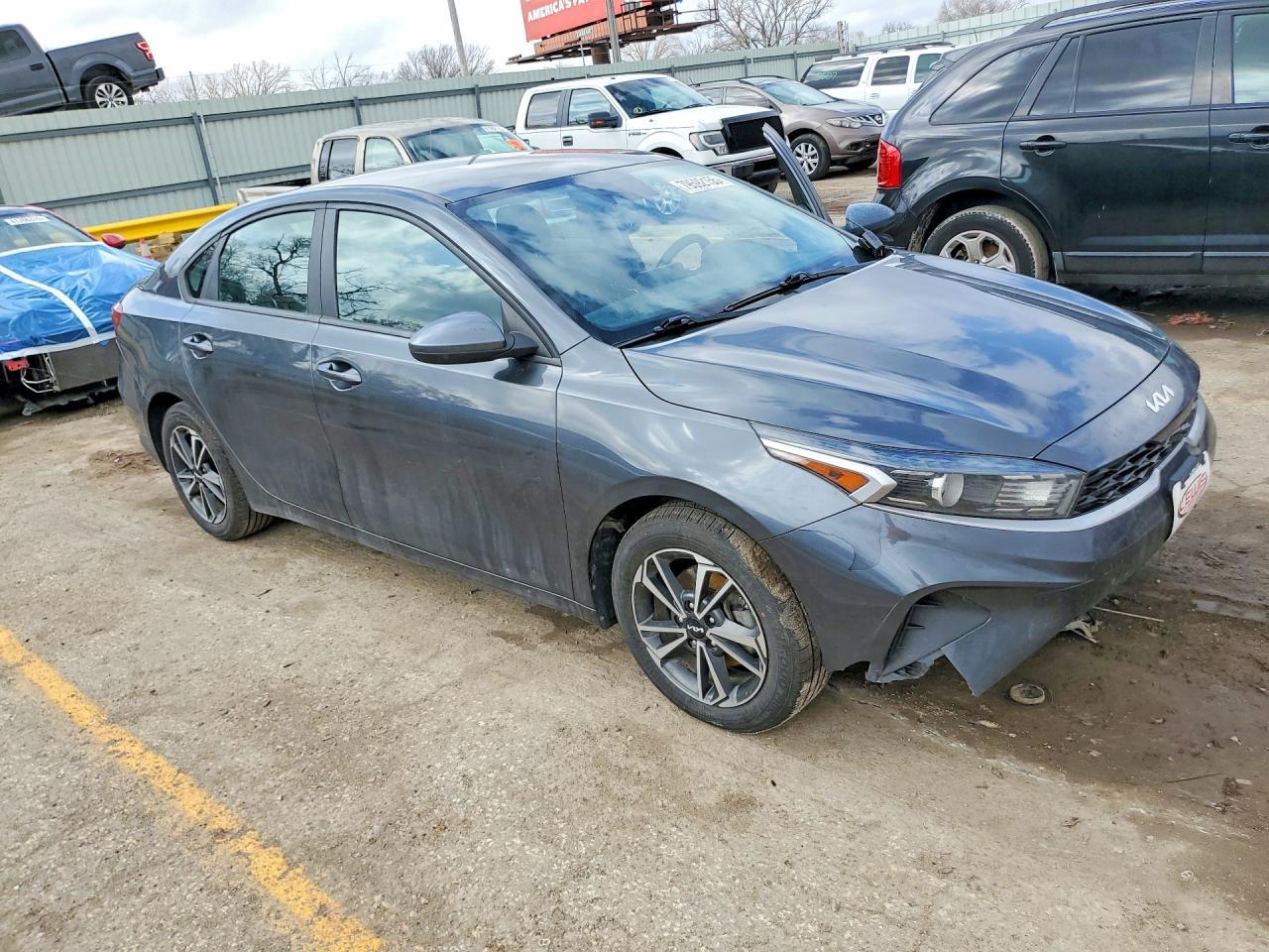 2022 KIA FORTE