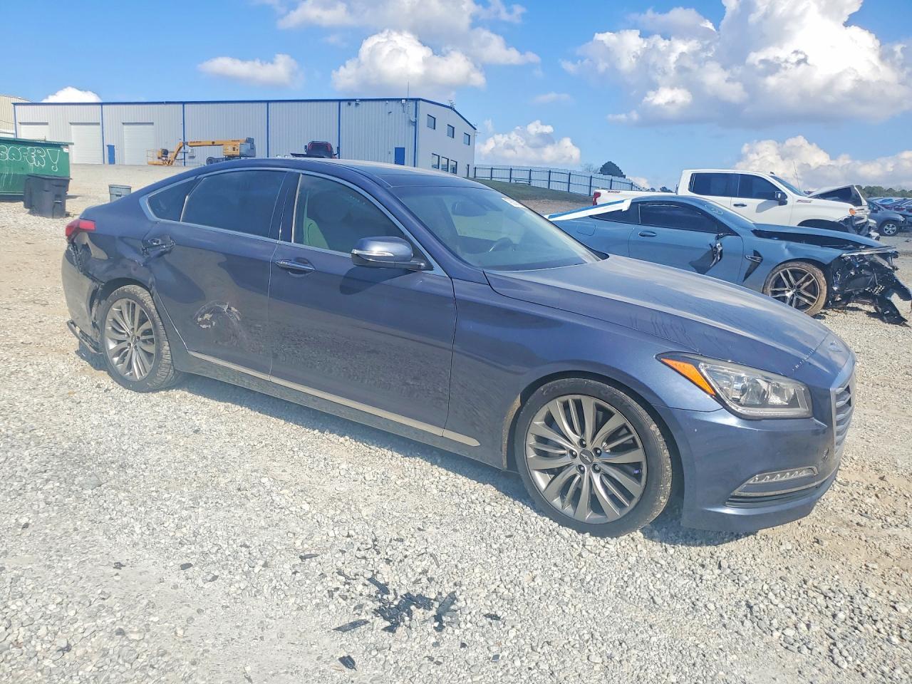 2015 HYUNDAI GENESIS