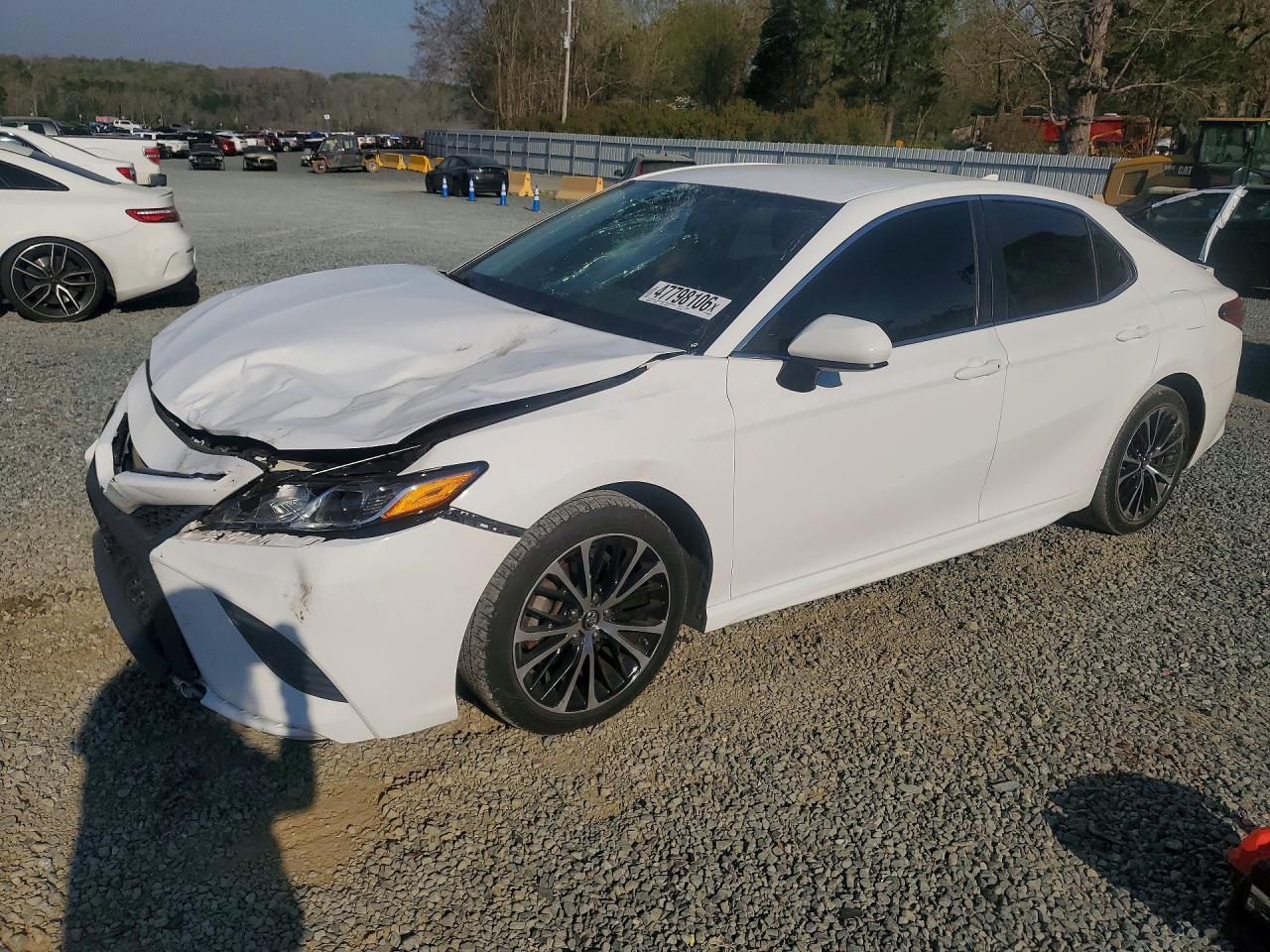 2019 TOYOTA CAMRY