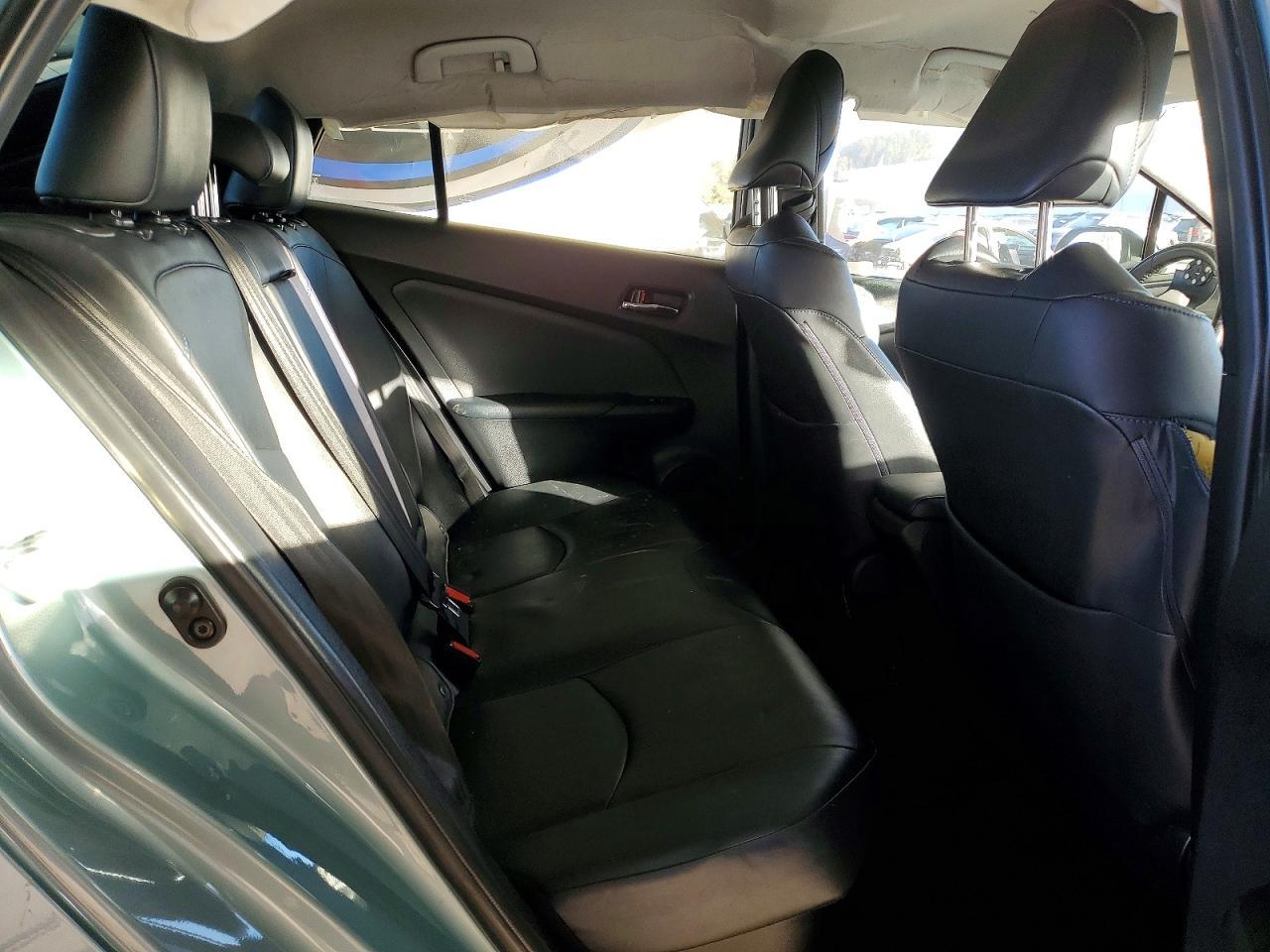 2018 TOYOTA PRIUS