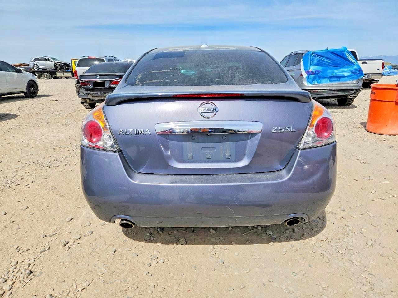 2011 NISSAN ALTIMA