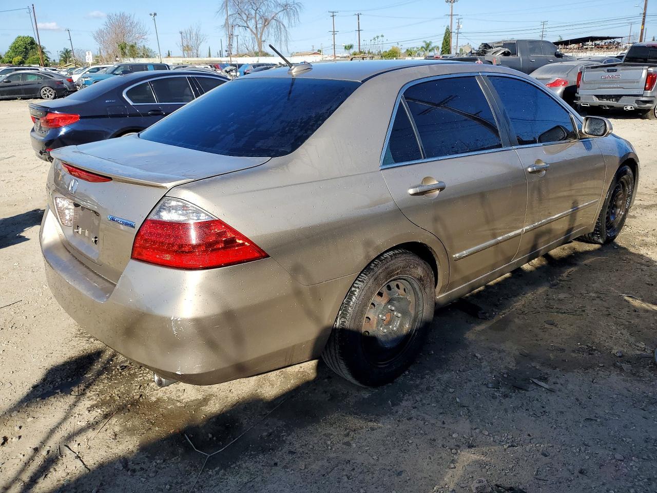2006 HONDA ACCORD