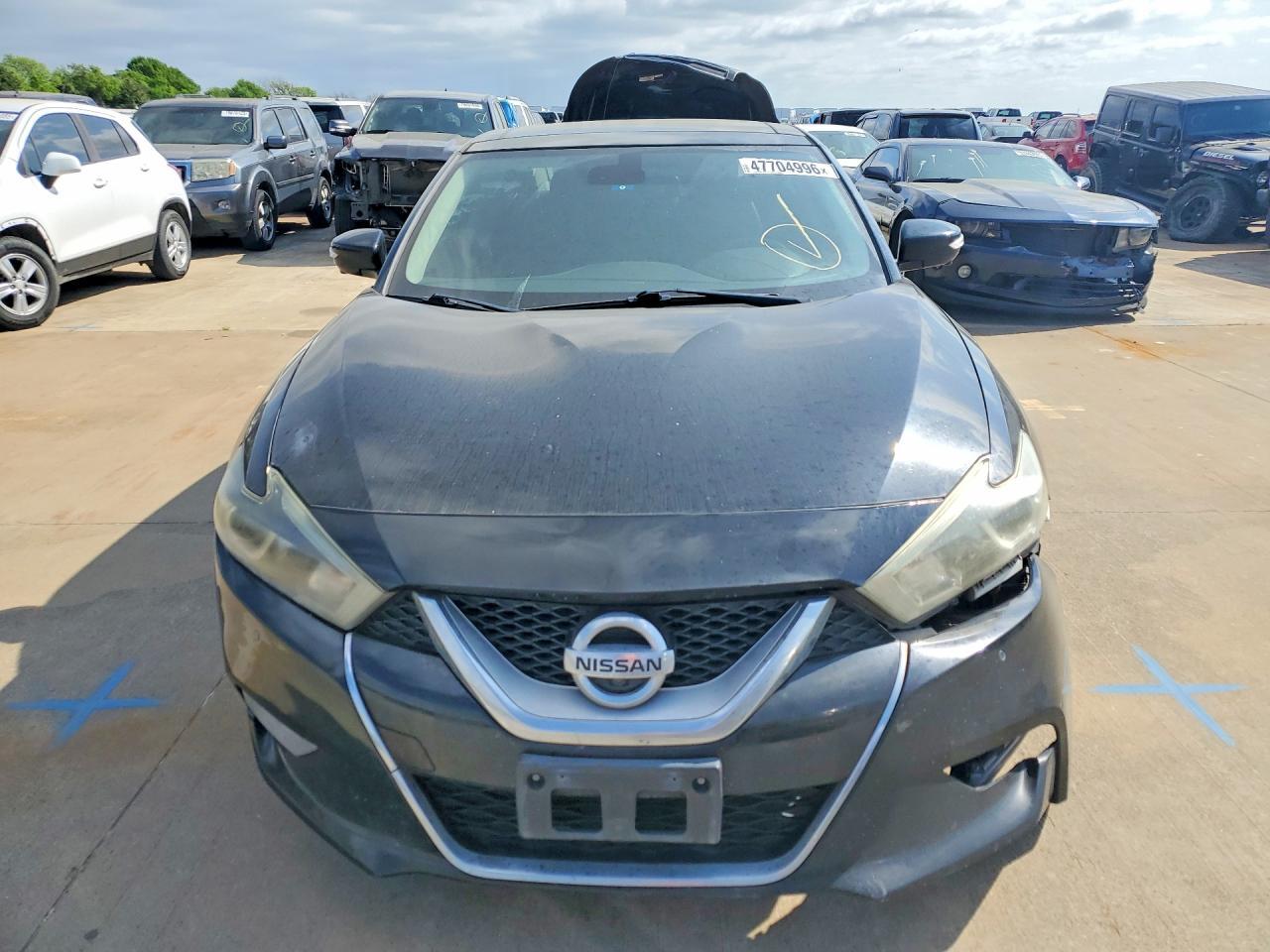 2016 NISSAN Maxima