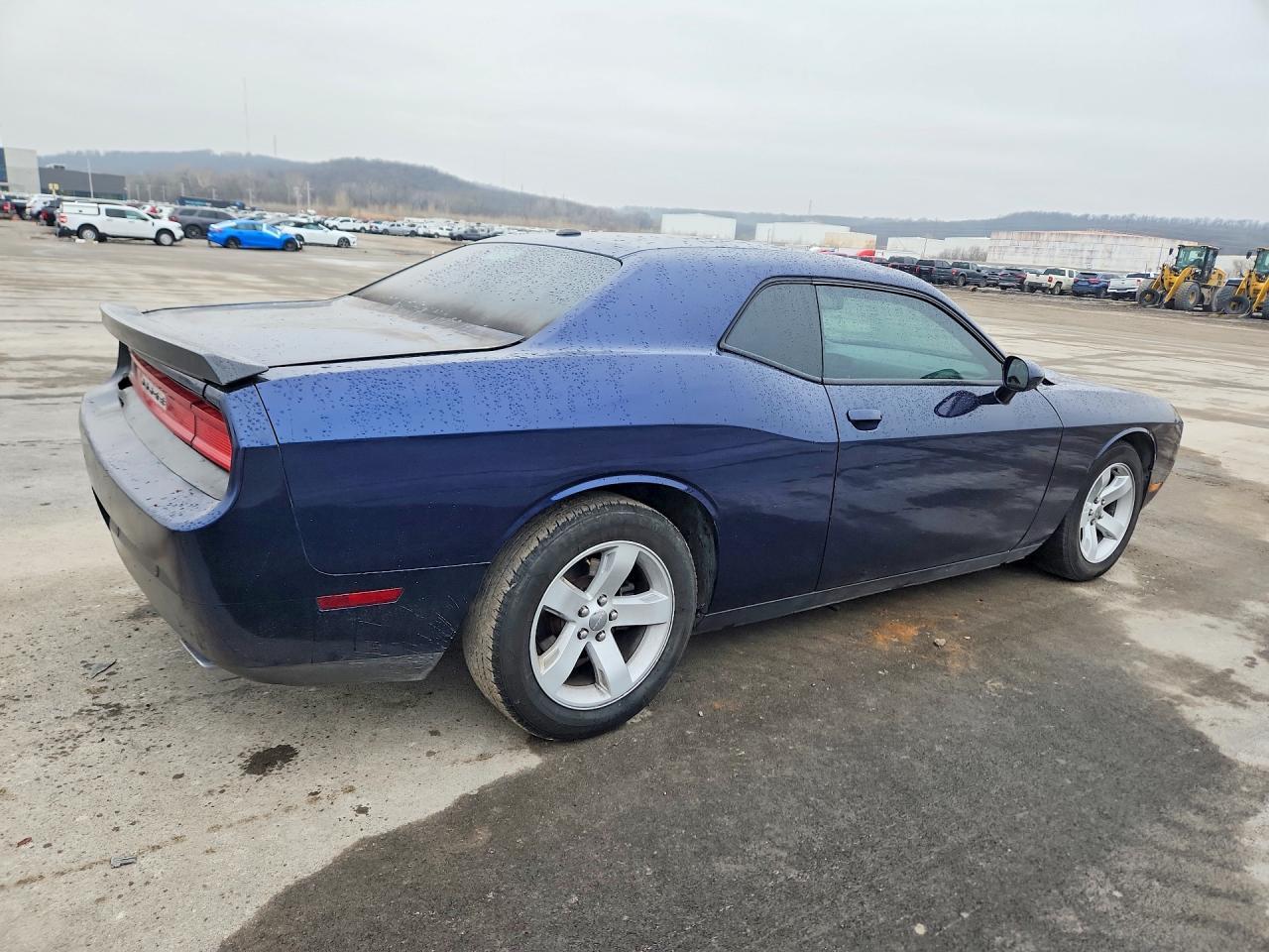 2013 DODGE Challenger