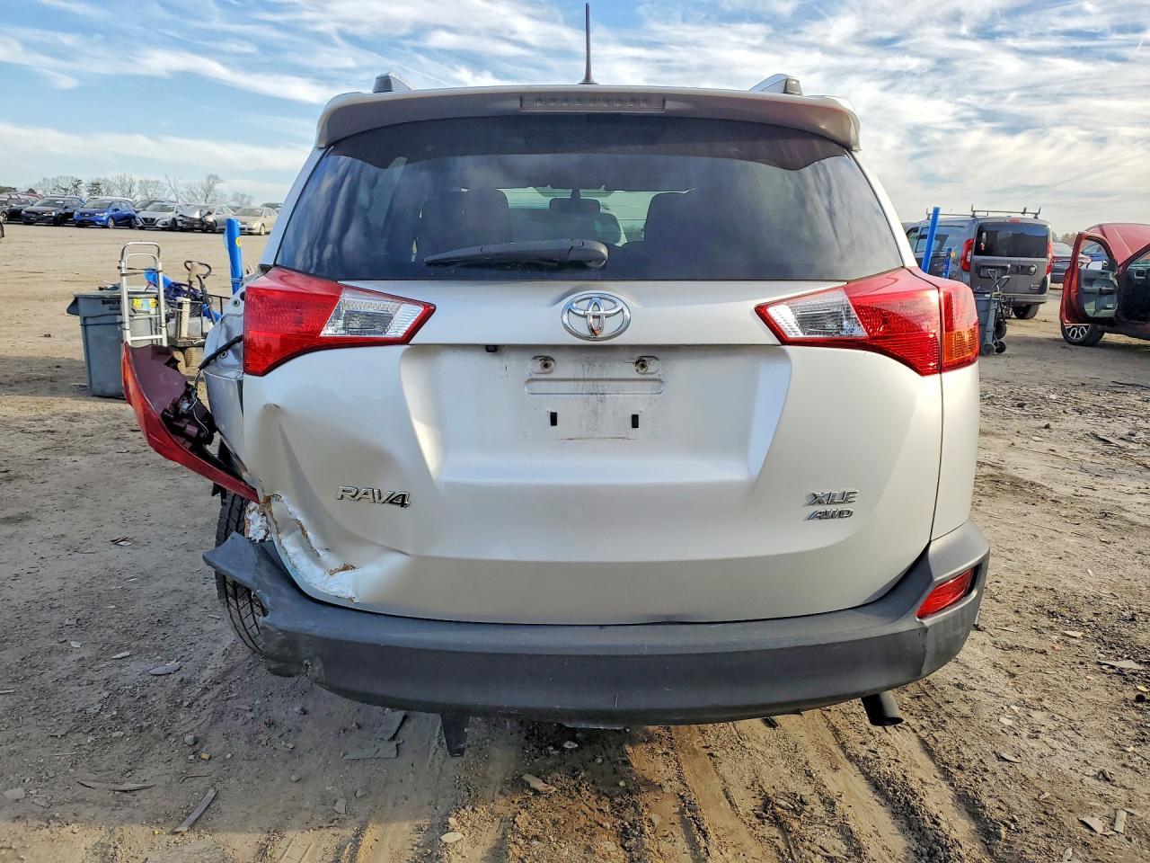 2014 TOYOTA RAV4