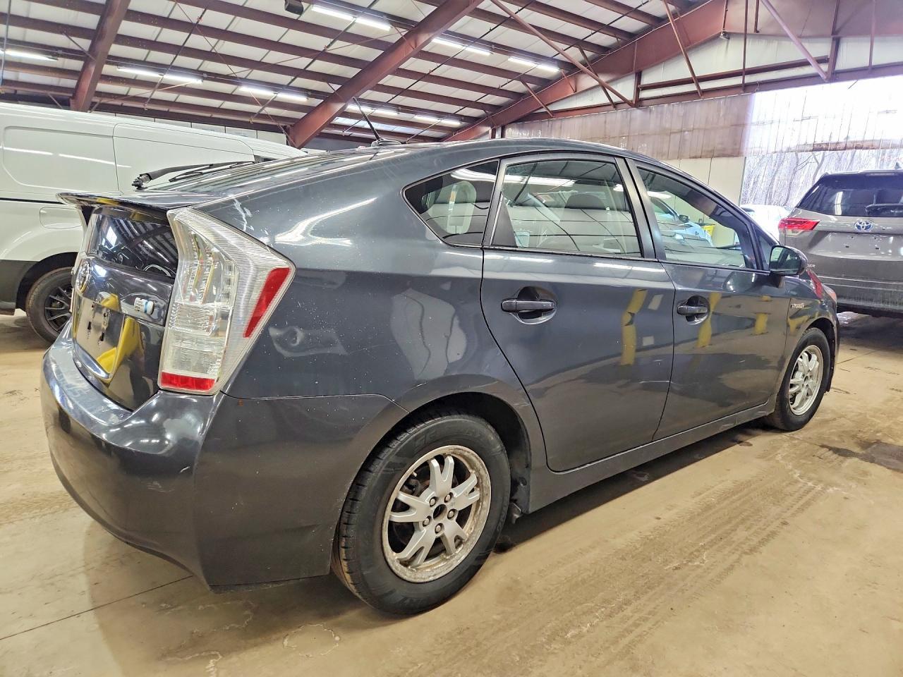 2010 TOYOTA PRIUS