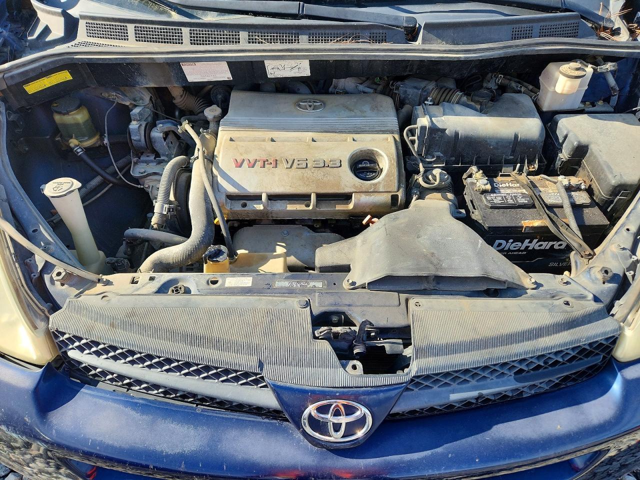 2005 TOYOTA SIENNA