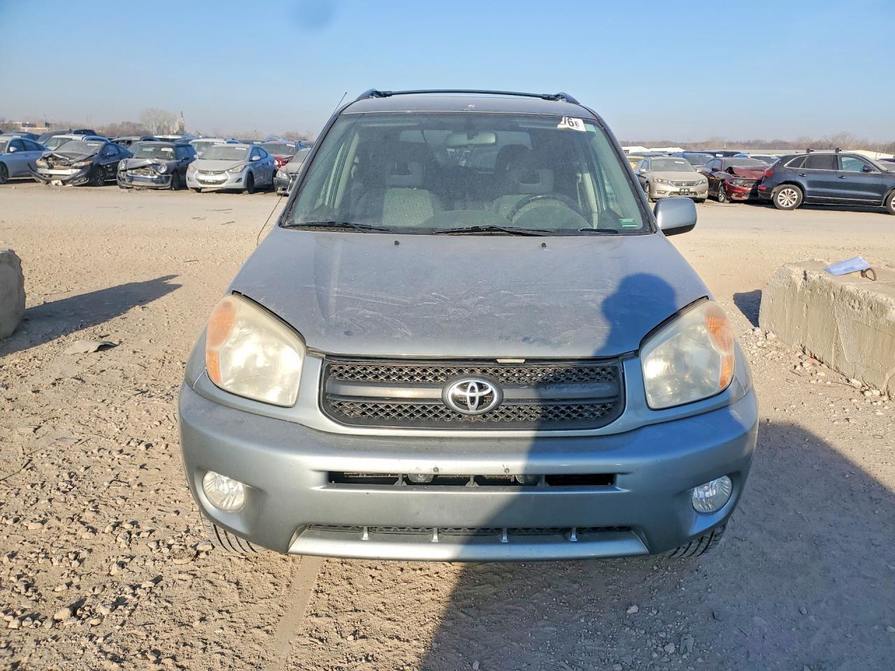 2004 TOYOTA RAV4
