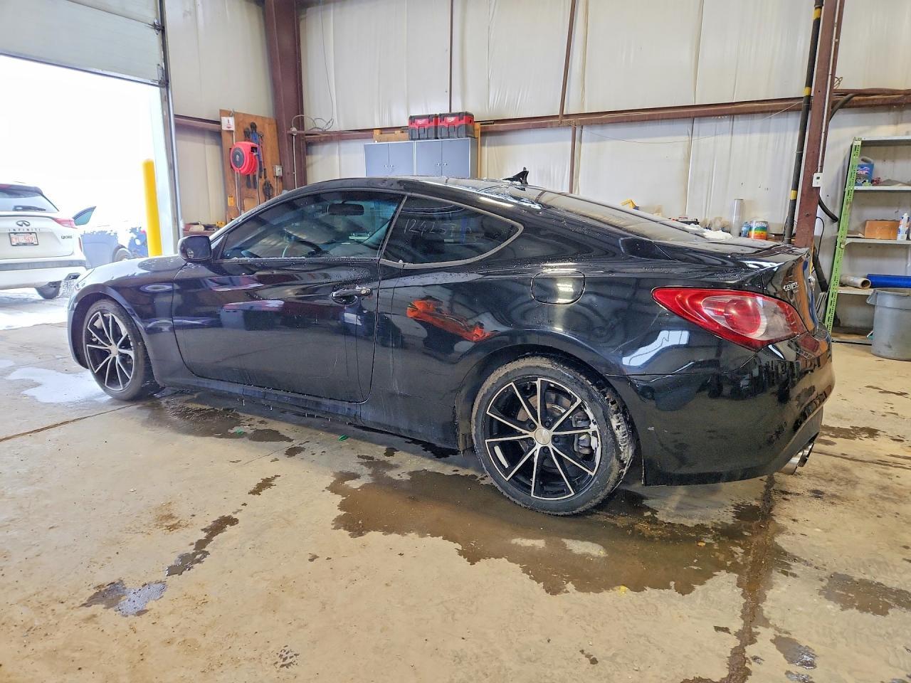 2011 HYUNDAI GENESIS