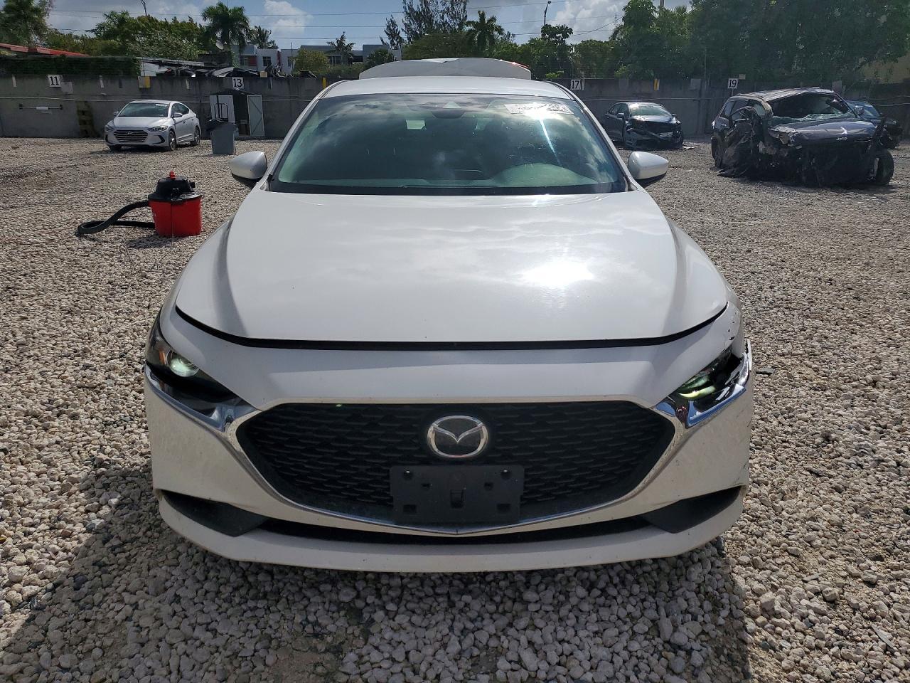 2020 MAZDA 3