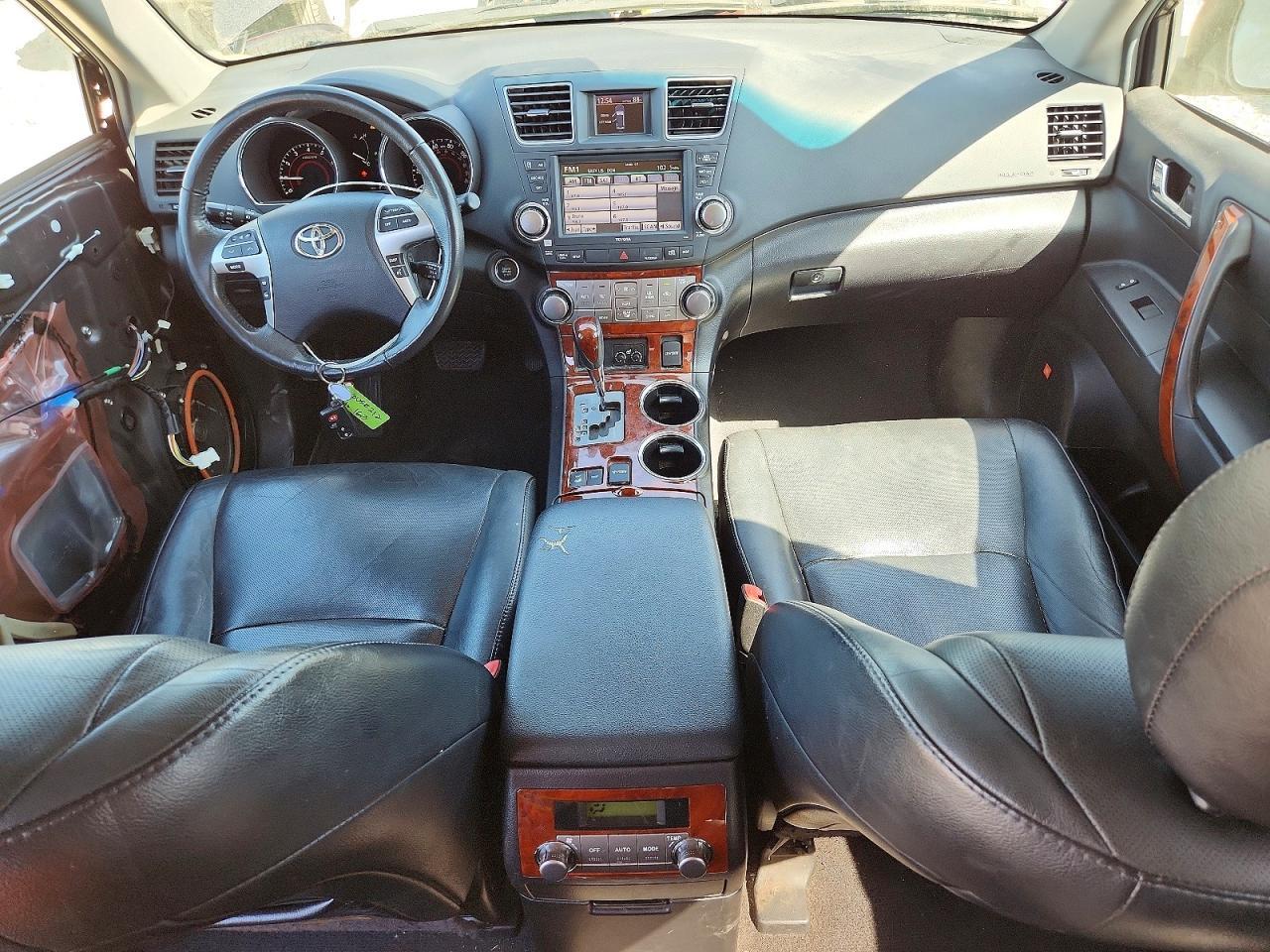 2012 TOYOTA HIGHLANDER