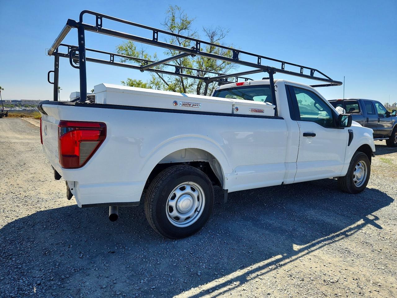 2025 FORD F-150 Lightning