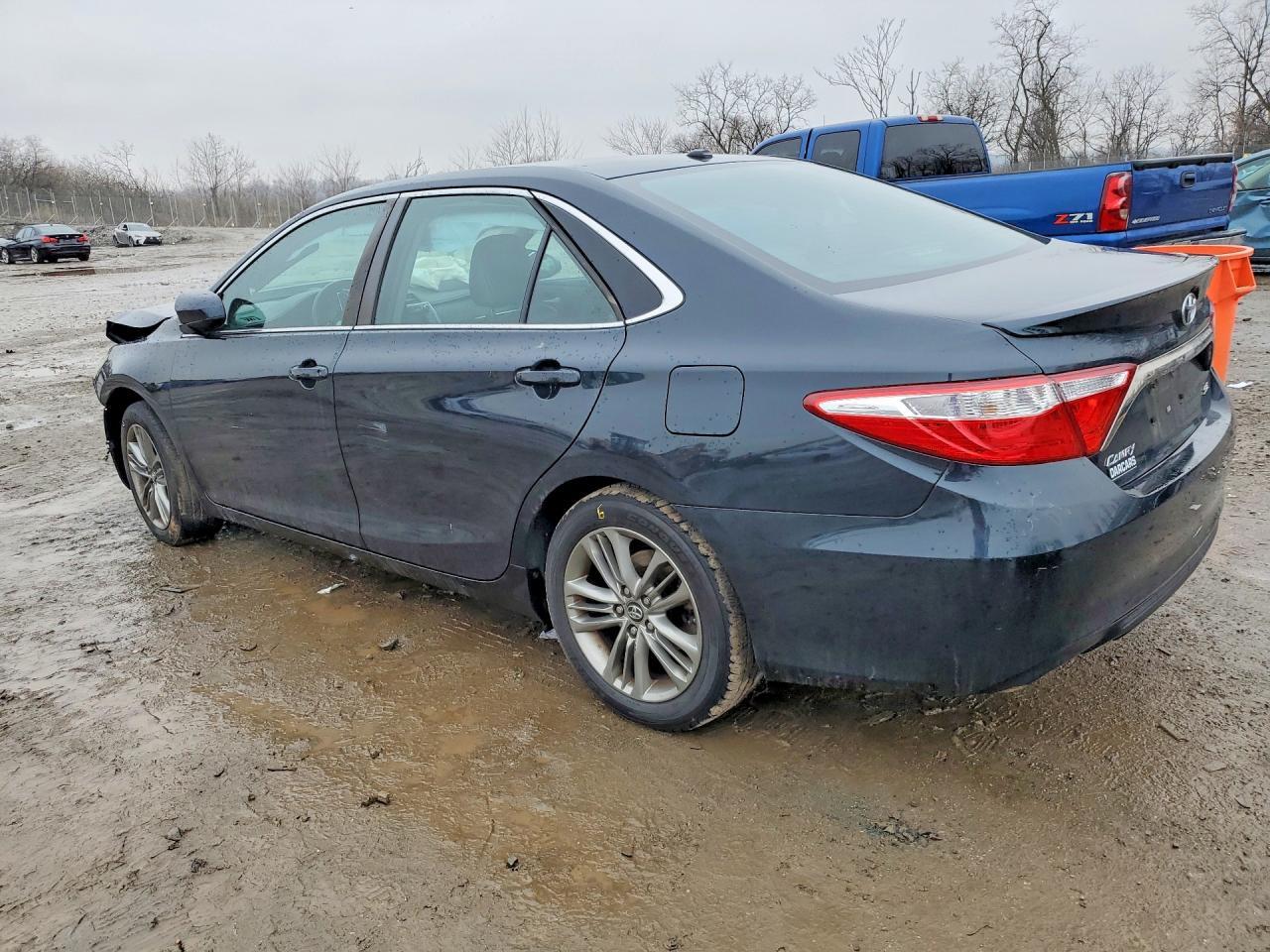 2017 TOYOTA CAMRY