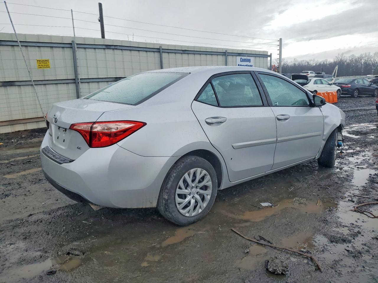 2017 TOYOTA COROLLA