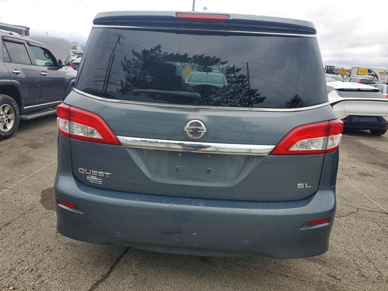 2012 NISSAN Quest
