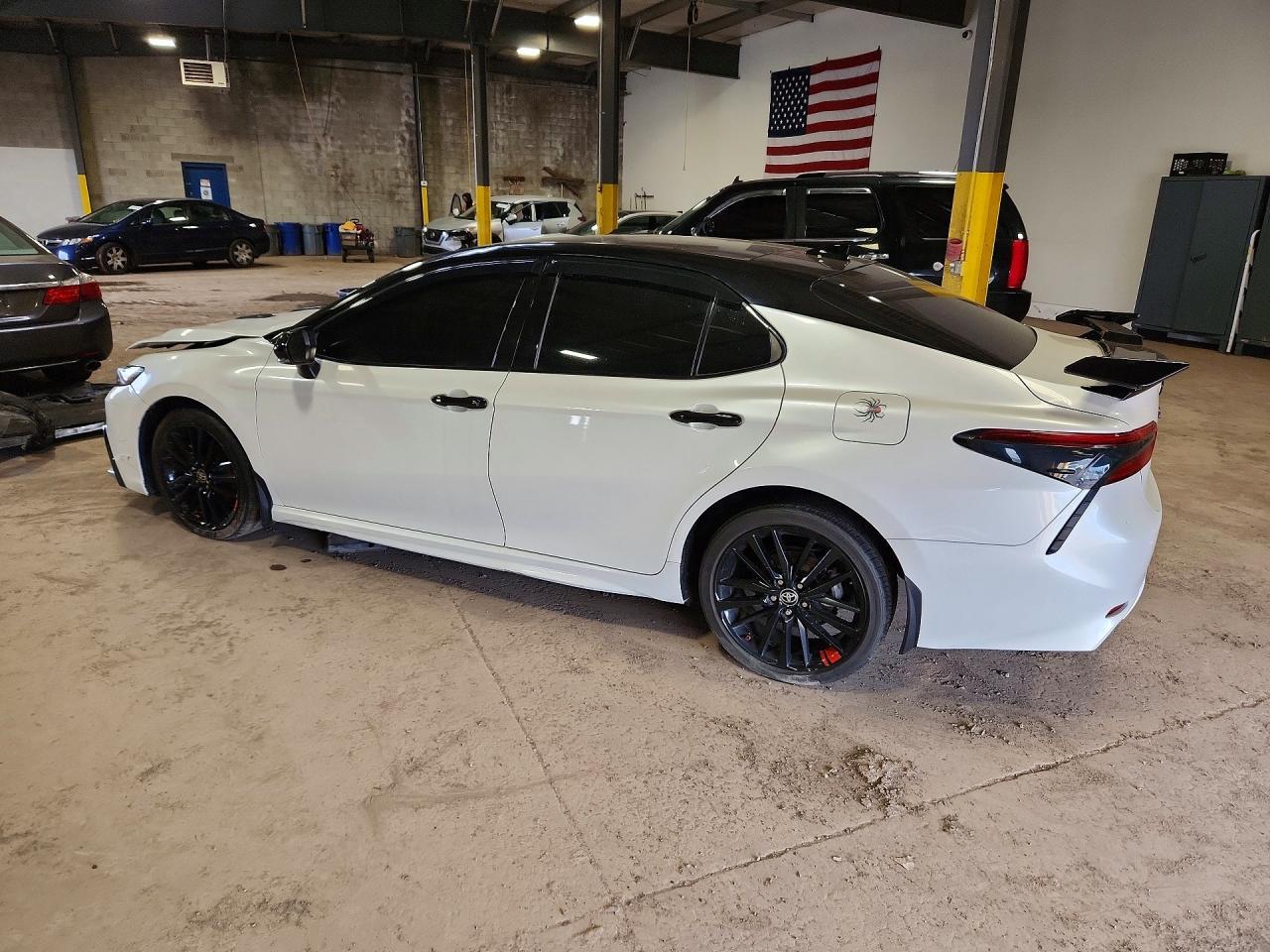 2023 TOYOTA CAMRY