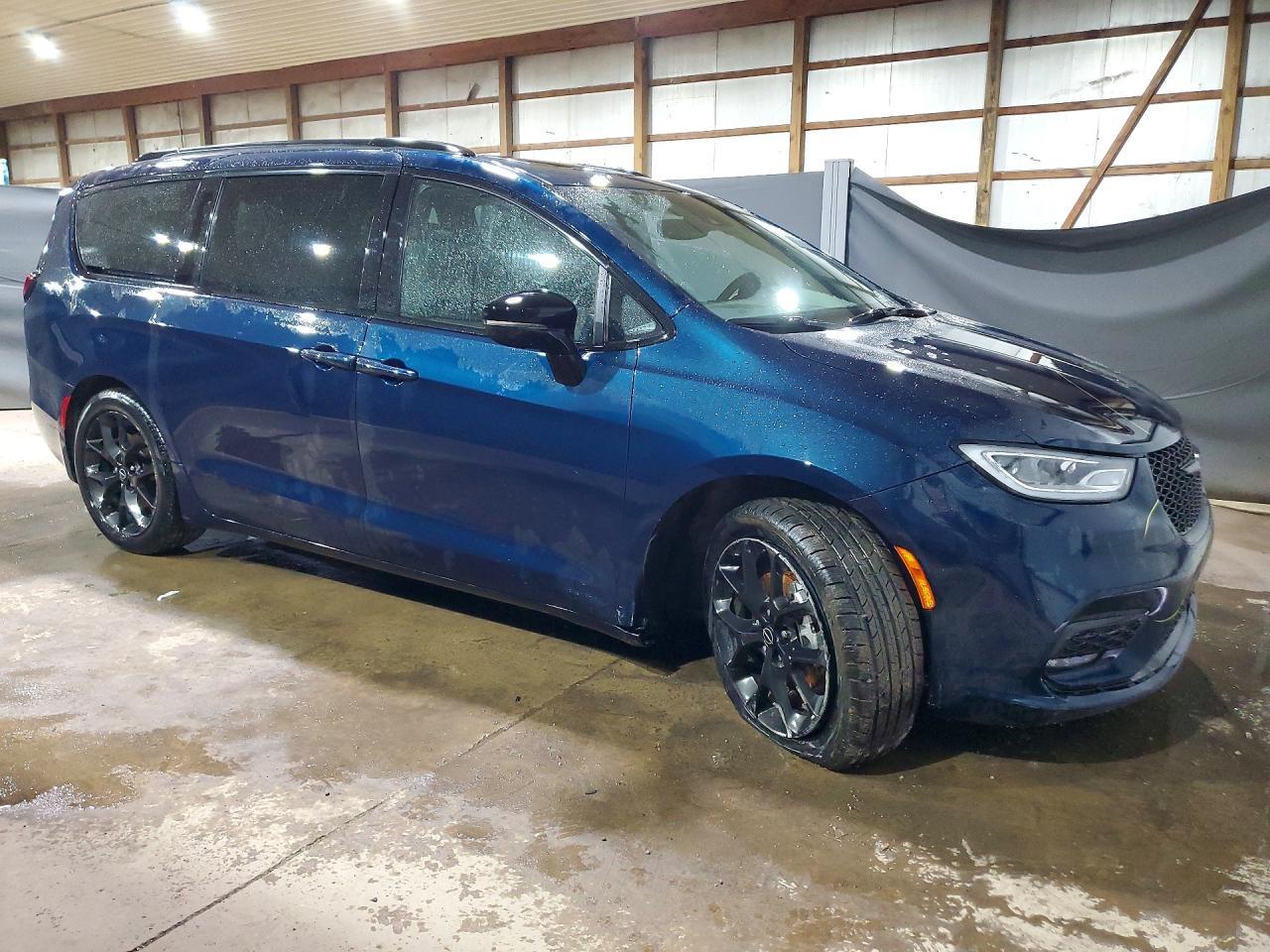 2025 CHRYSLER Pacifica