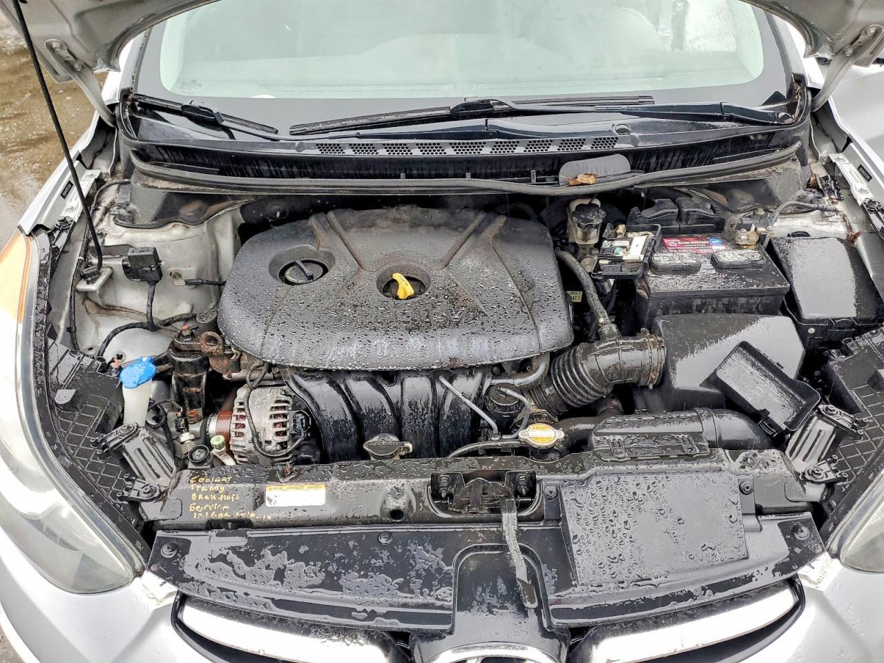 2012 HYUNDAI ELANTRA