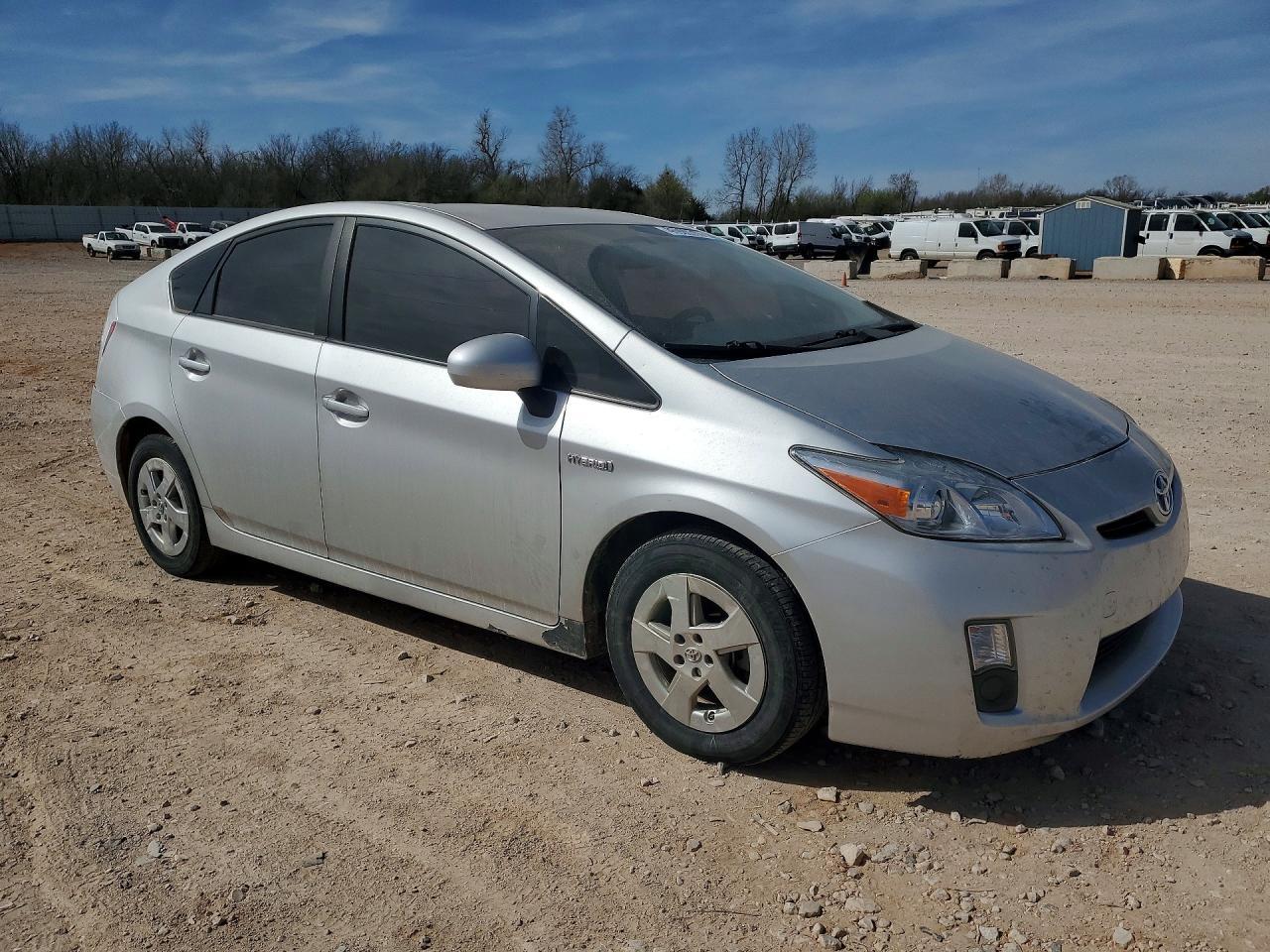 2010 TOYOTA PRIUS