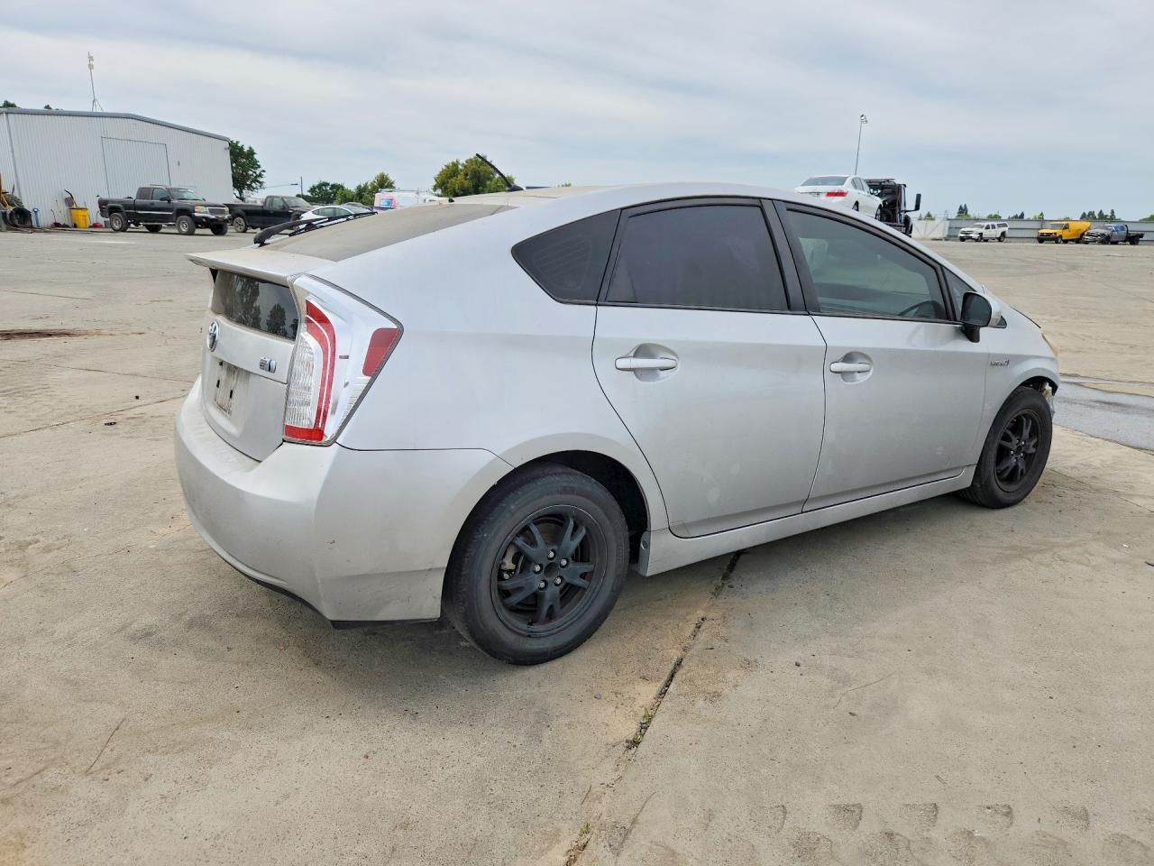 2014 TOYOTA PRIUS