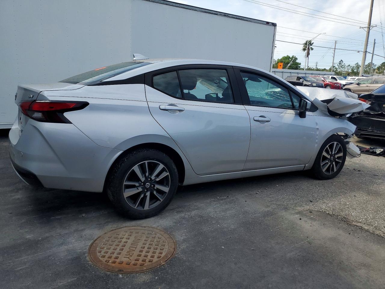 2022 NISSAN VERSA