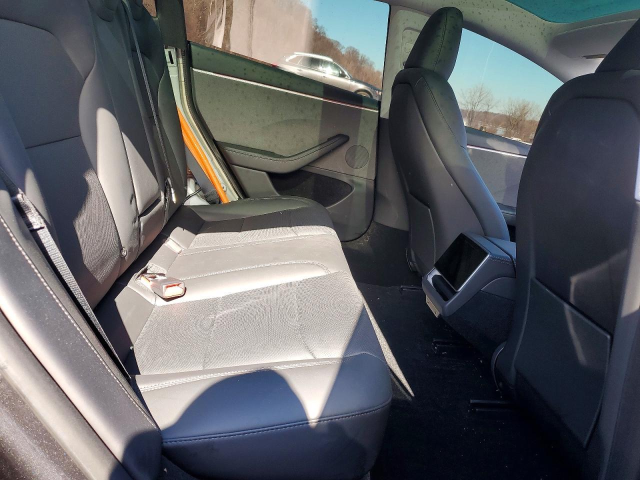 2026 TESLA MODEL 3