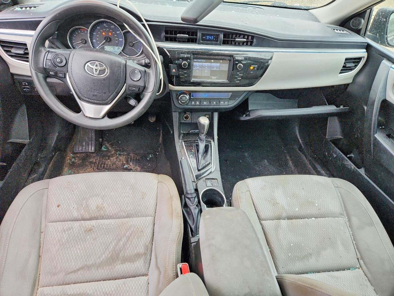 2015 TOYOTA COROLLA