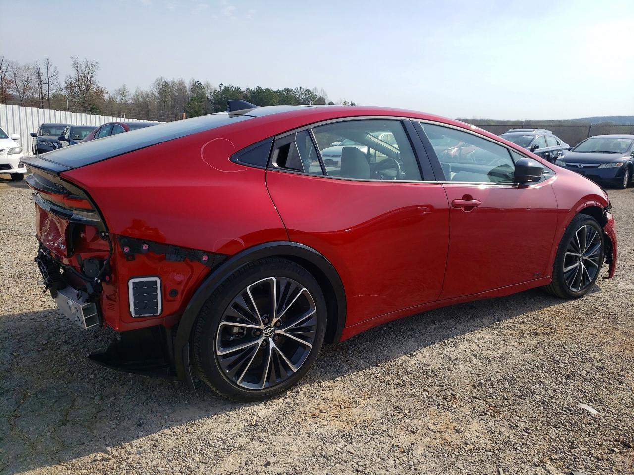 2024 TOYOTA PRIUS