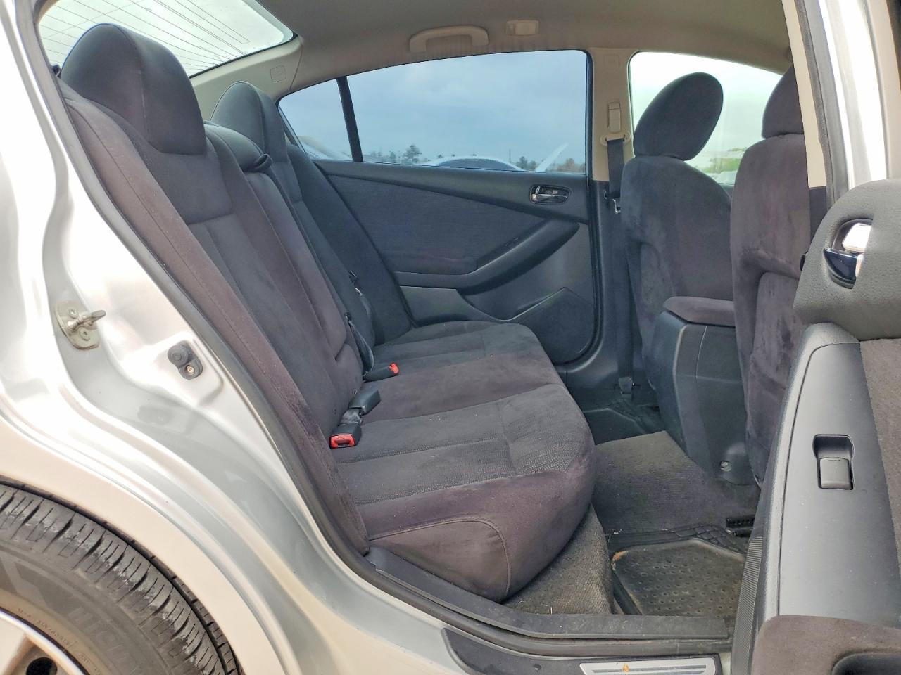 2012 NISSAN ALTIMA