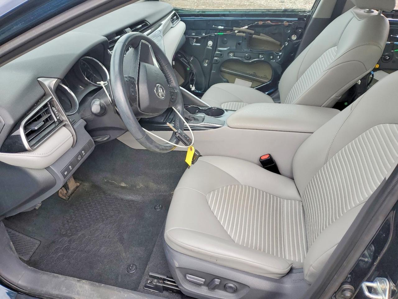 2020 TOYOTA CAMRY