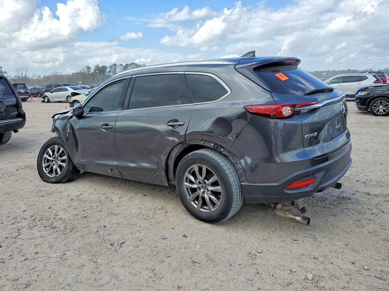 2018 MAZDA CX-9