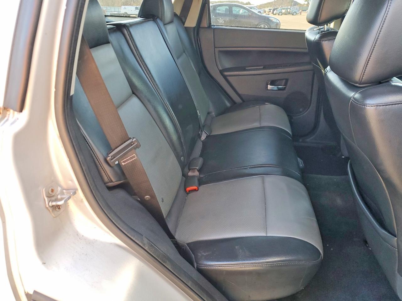 2010 JEEP Grand Cherokee
