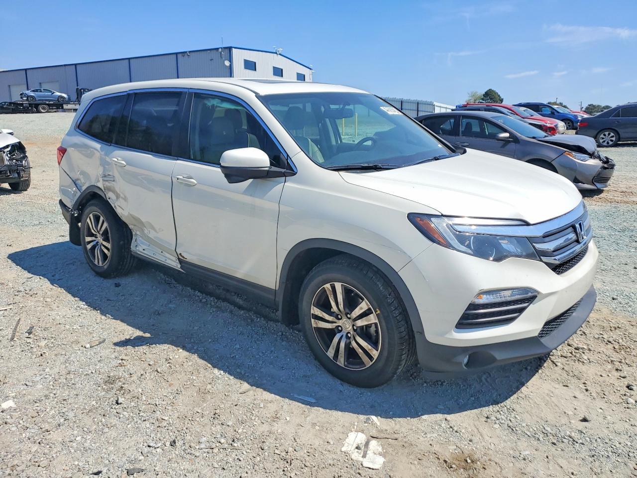 2017 HONDA PILOT