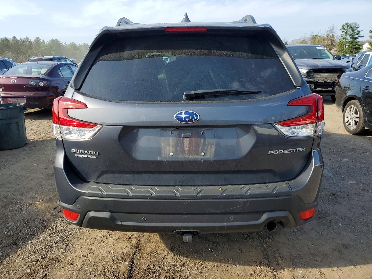 2021 SUBARU FORESTER